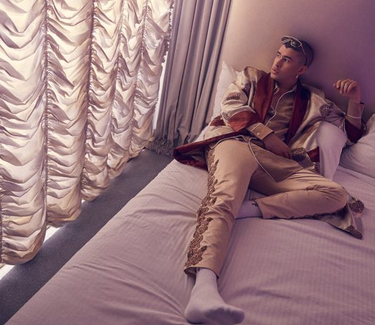 Как Bad Bunny покорил поп-вершину, исполняя песни исключительно на испанском языке bad bunny_февраль_2019