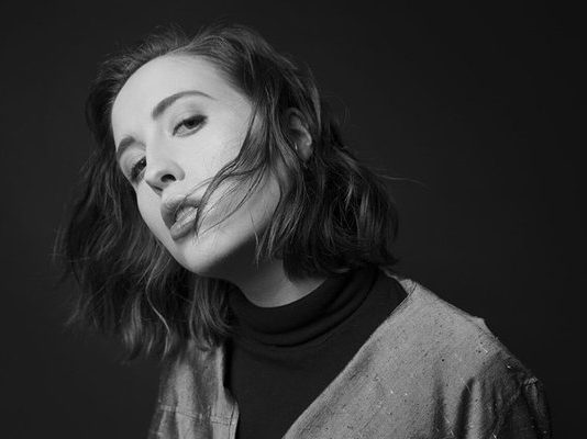 «Мятный дебют» Элис Мертон. Рецензия на новую пластинку «Mint»