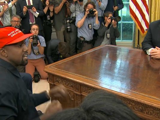 EMI Music Publishing VS. Канье Уэст: подан иск за нарушение контракта kanye_west_donald_trump_март_2019